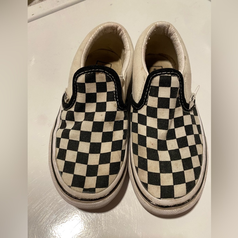 Checkered Vans Kids Slip on sneakers toddler